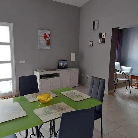 Casa Maya Wlan , Vv , Ferienhaus In Ruhiger Lage